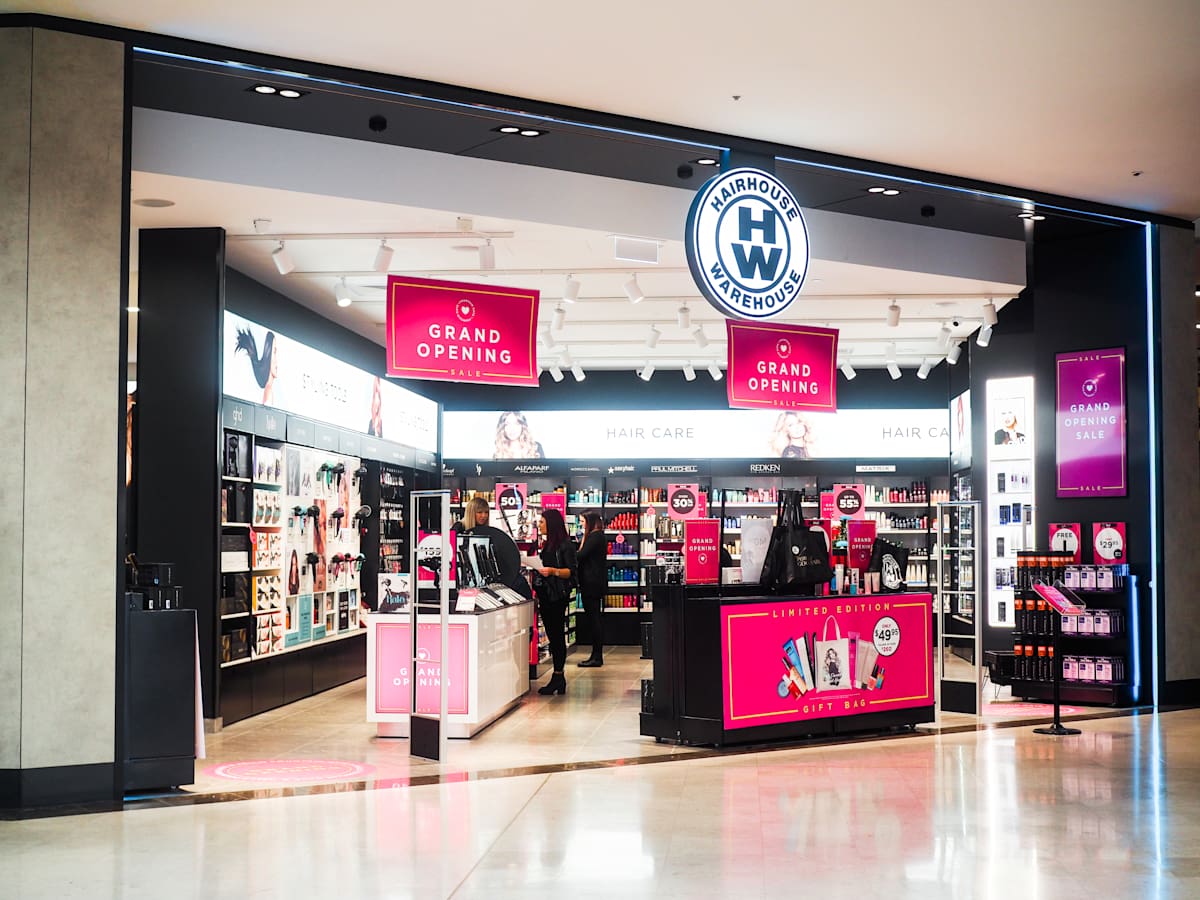 Hairhouse storefront image