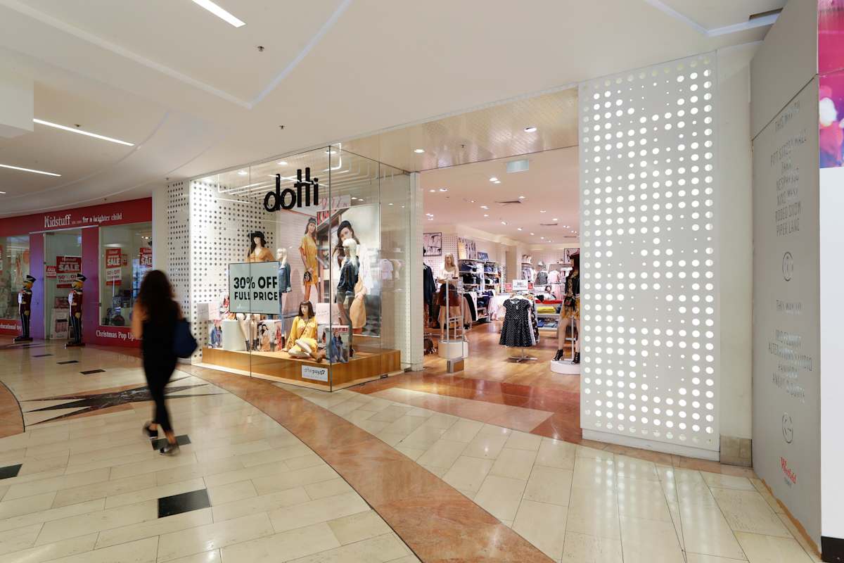 Dotti storefront image