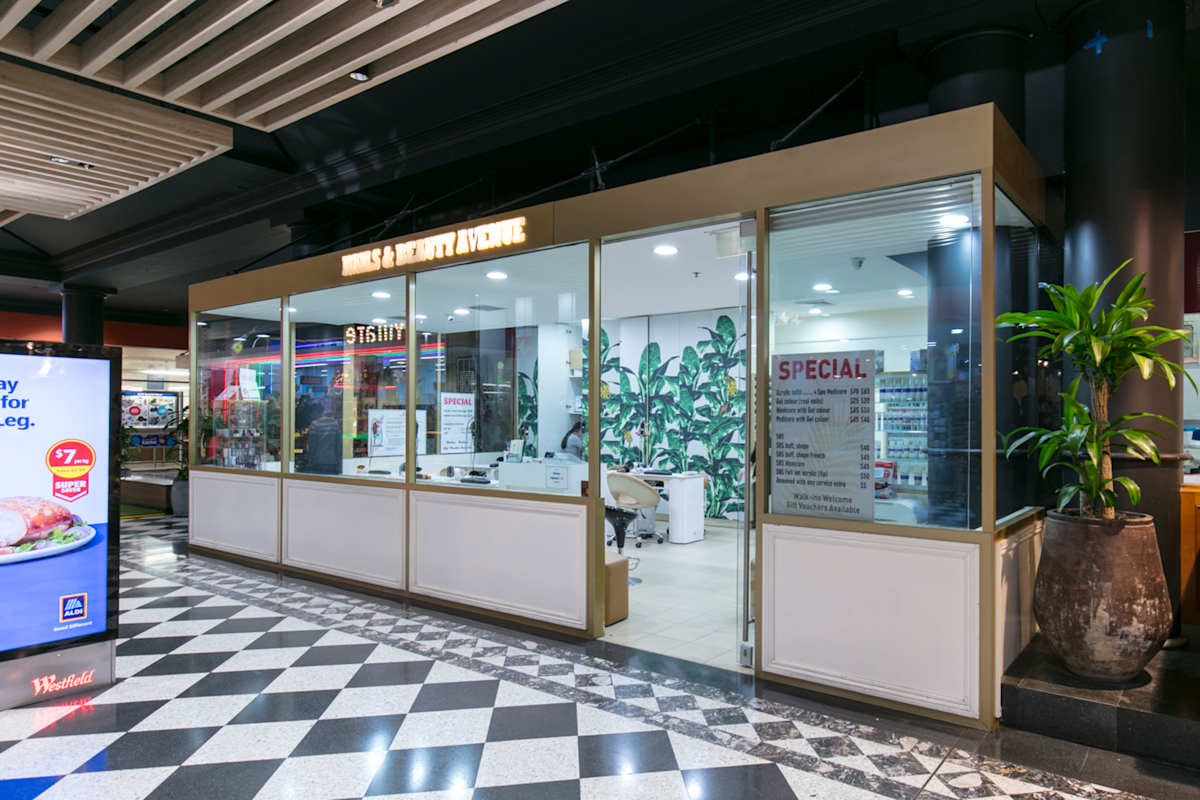 Nails Avenue storefront image