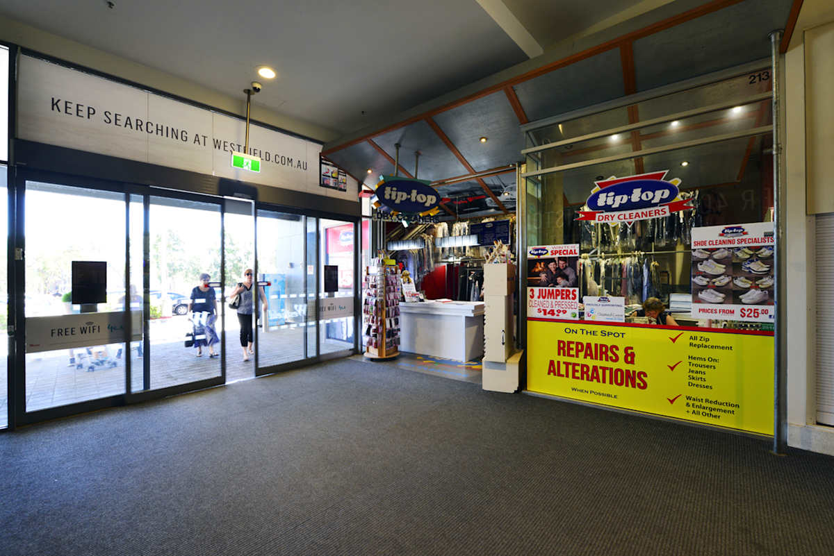 Tip Top Dry Cleaners storefront image