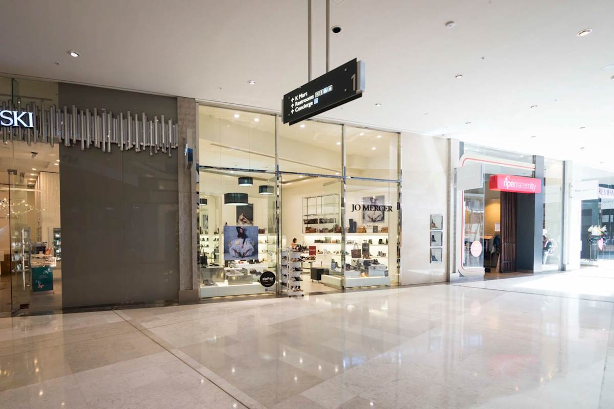 Jo Mercer storefront image