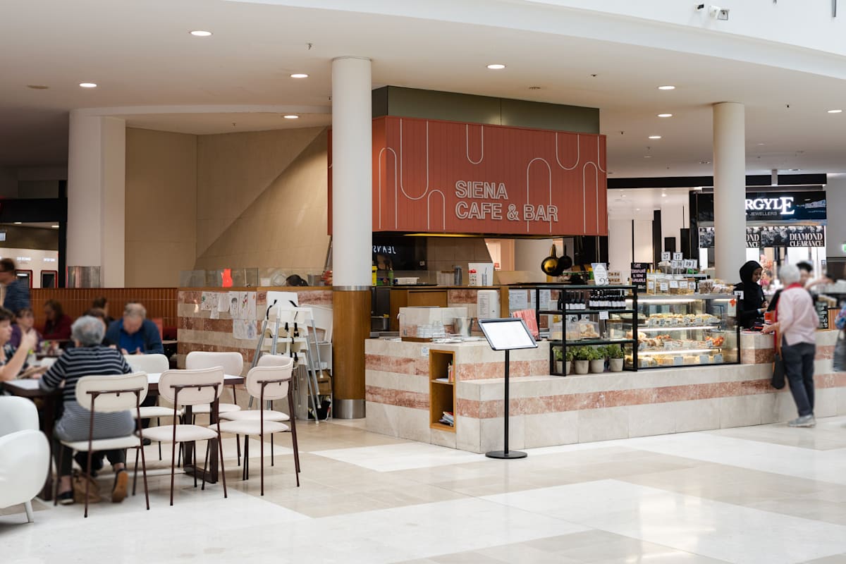 Café Siena storefront image