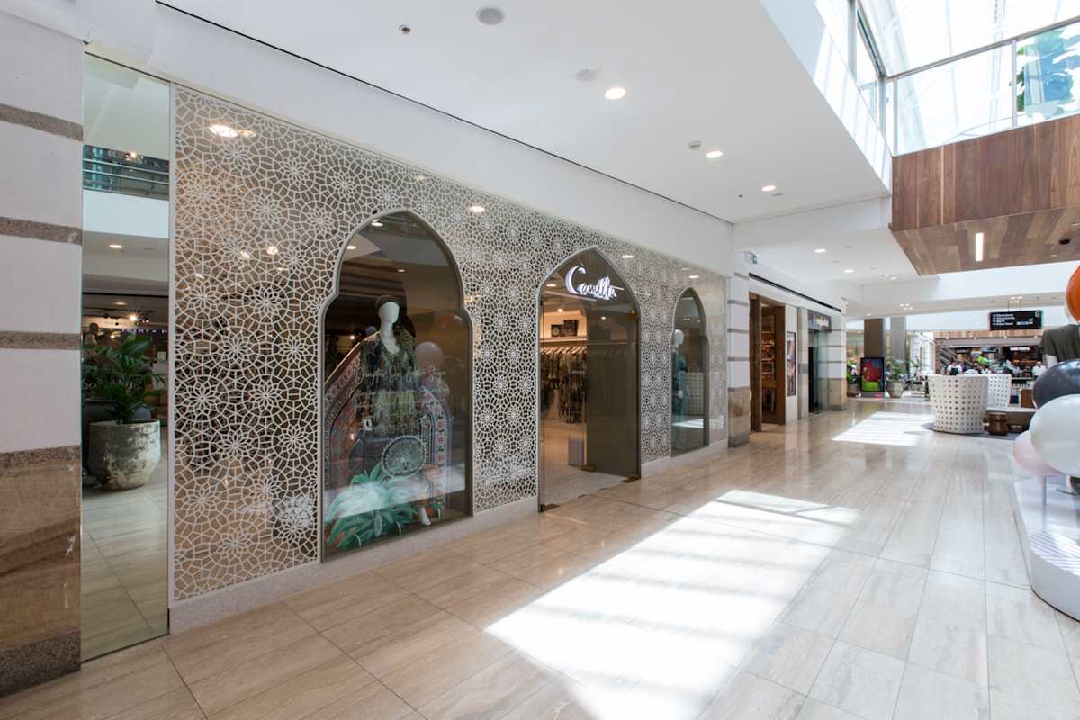 Camilla storefront image