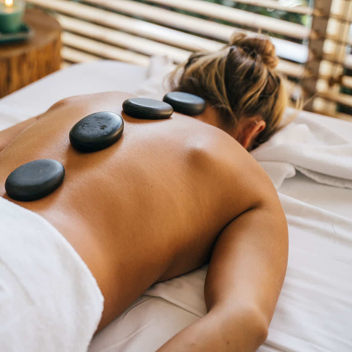 Shen's Chinese Massage: Hot stone therapy