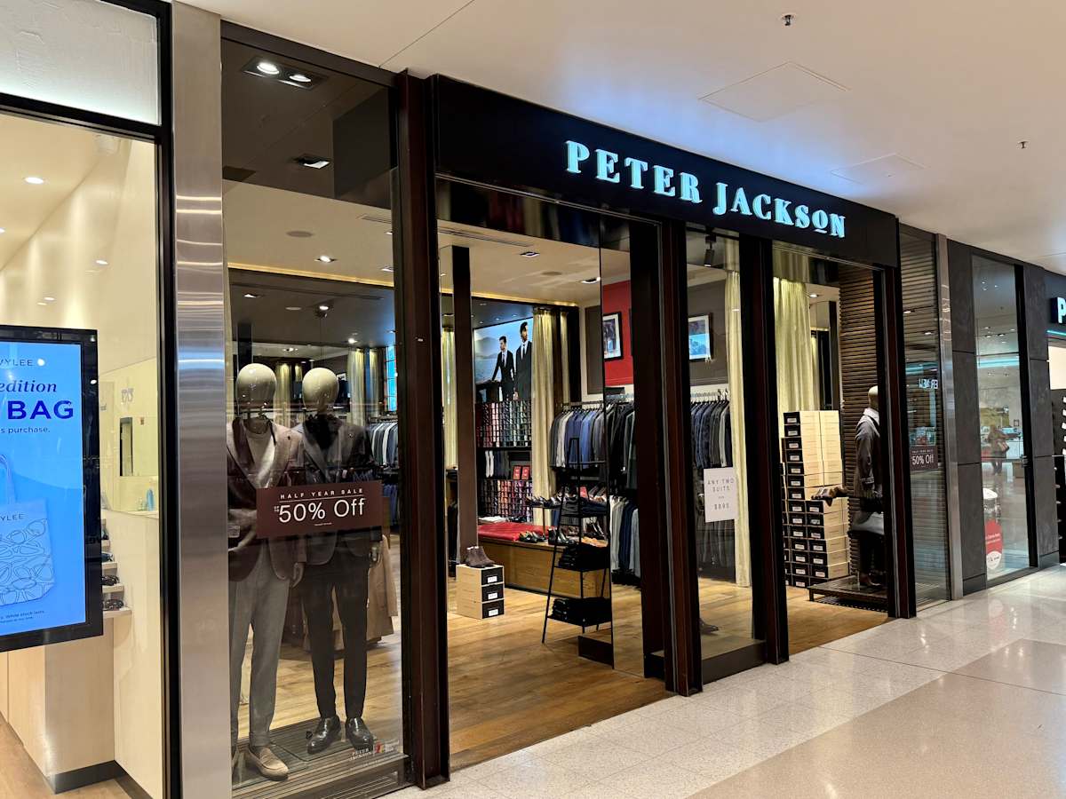 Peter Jackson storefront image