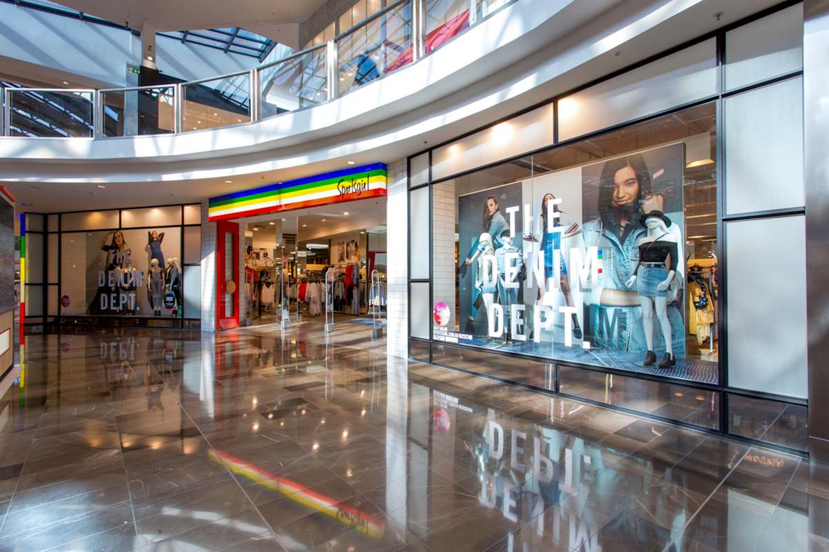 Sportsgirl storefront image