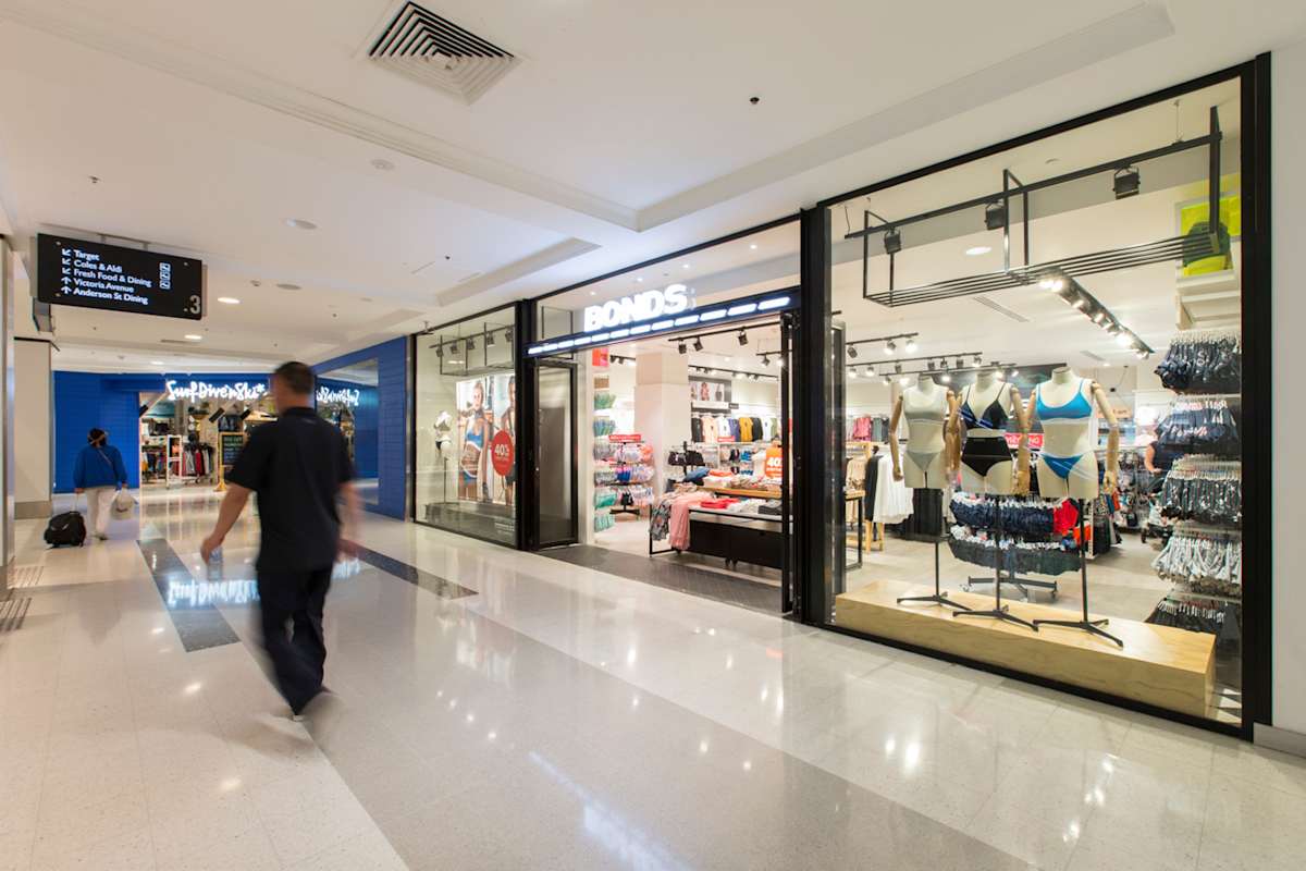 Bonds storefront image