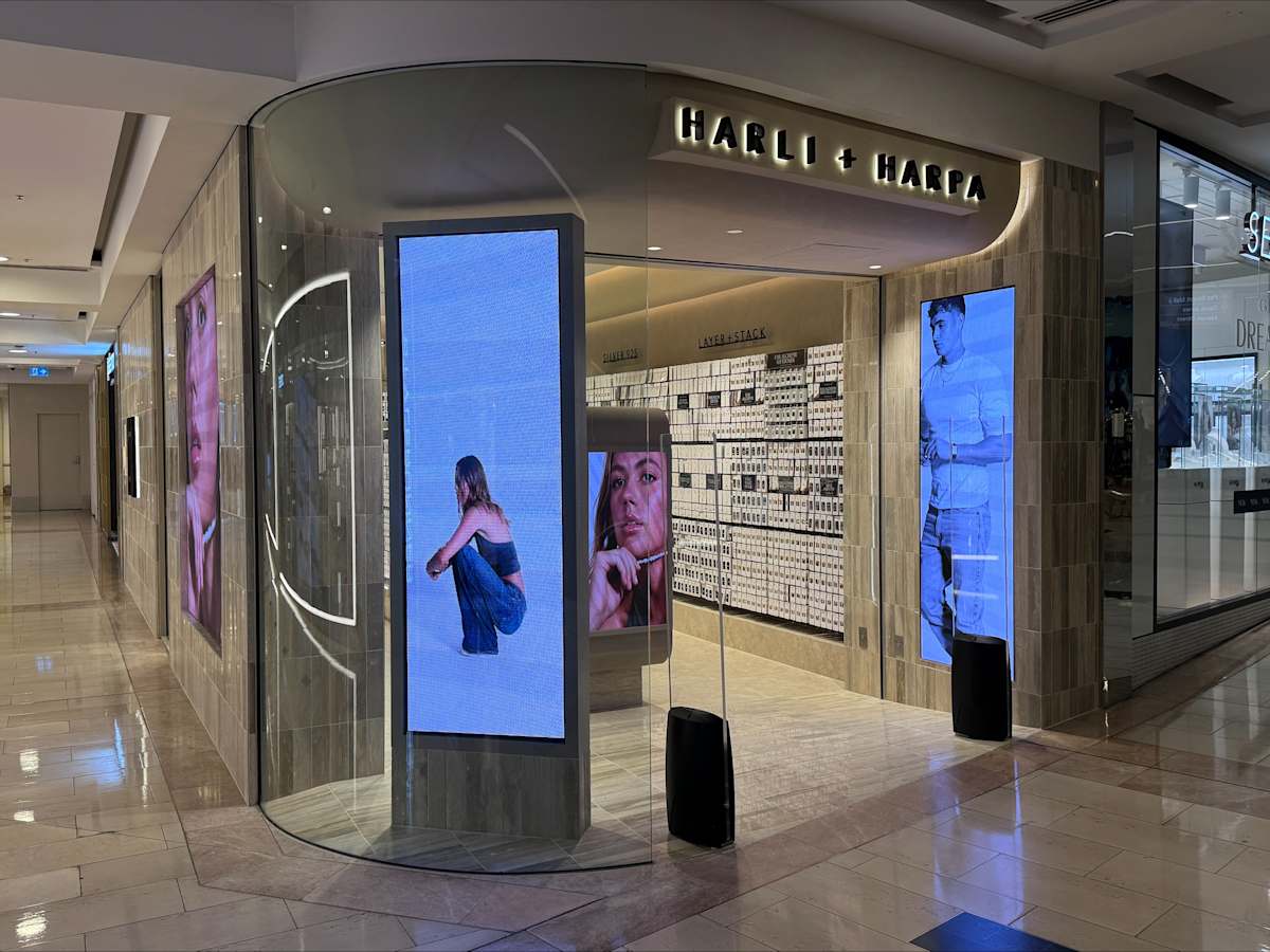 Harli + Harpa storefront
