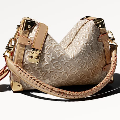 LOUIS VUITTON MONOGRAM EMBLEME Hero Image