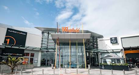 Manukau Centre Hero 2023