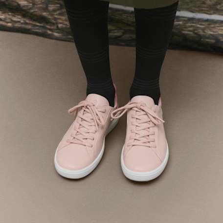 ECCO: 20% Off Storewide