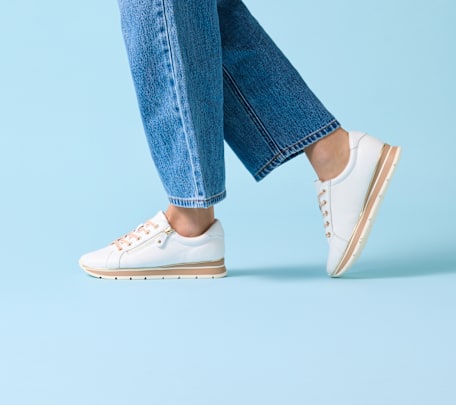 Williams Shoes: 2nd Pair 1/2 Price Storewide!