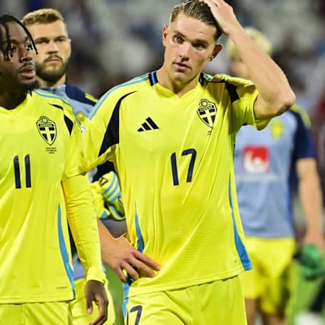 John Barleycorn's Taphouse: Sweden vs Tunisia Live