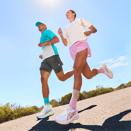 ASICS: THE NEW GEL-KAYANO™ 33