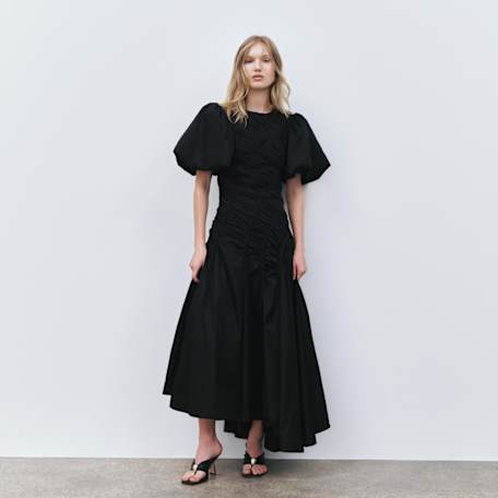 Aje: Special Silhouettes