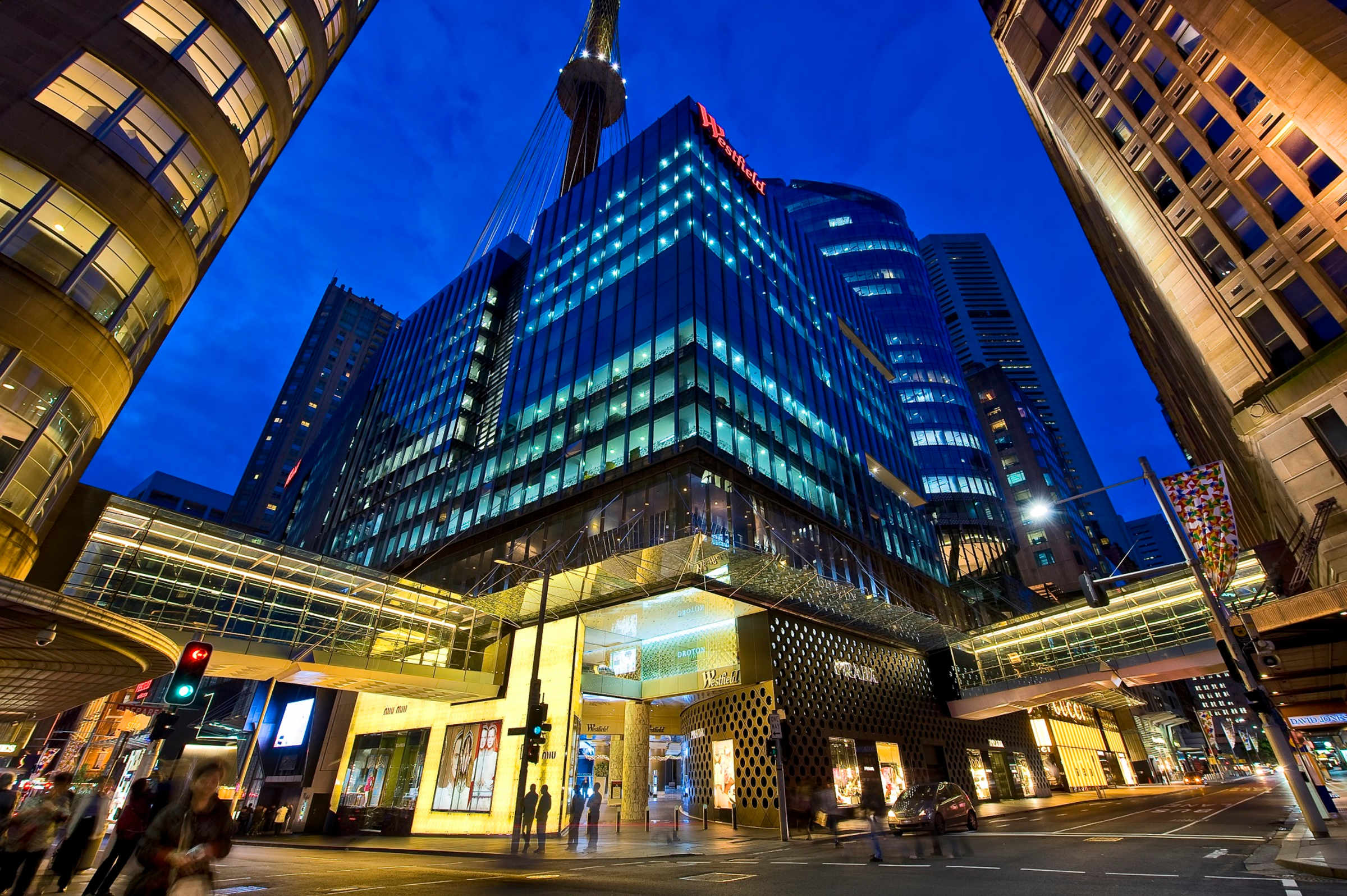 Our Construction team provides the full range of delivery services.